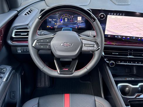 New 2026 Chevrolet Traverse RS AWD/4WD image 13