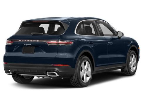 Used 2023 Porsche Cayenne AWD/4WD image 2