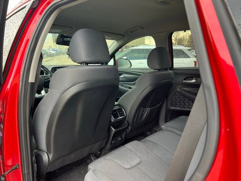 Used 2020 Hyundai Santa Fe SEL w/ Convenience Package image 18