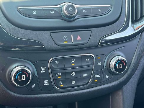 Used 2024 Chevrolet Equinox RS AWD/4WD image 33