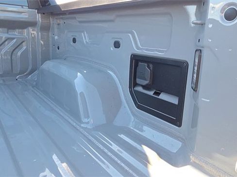 New 2026 GMC Sierra EV Elevation image 18