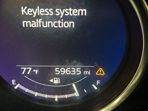 Used 2017 MAZDA MX-5 Miata RF Grand Touring image 17