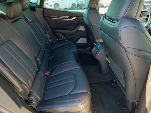 Used 2020 Maserati Levante GranSport image 33