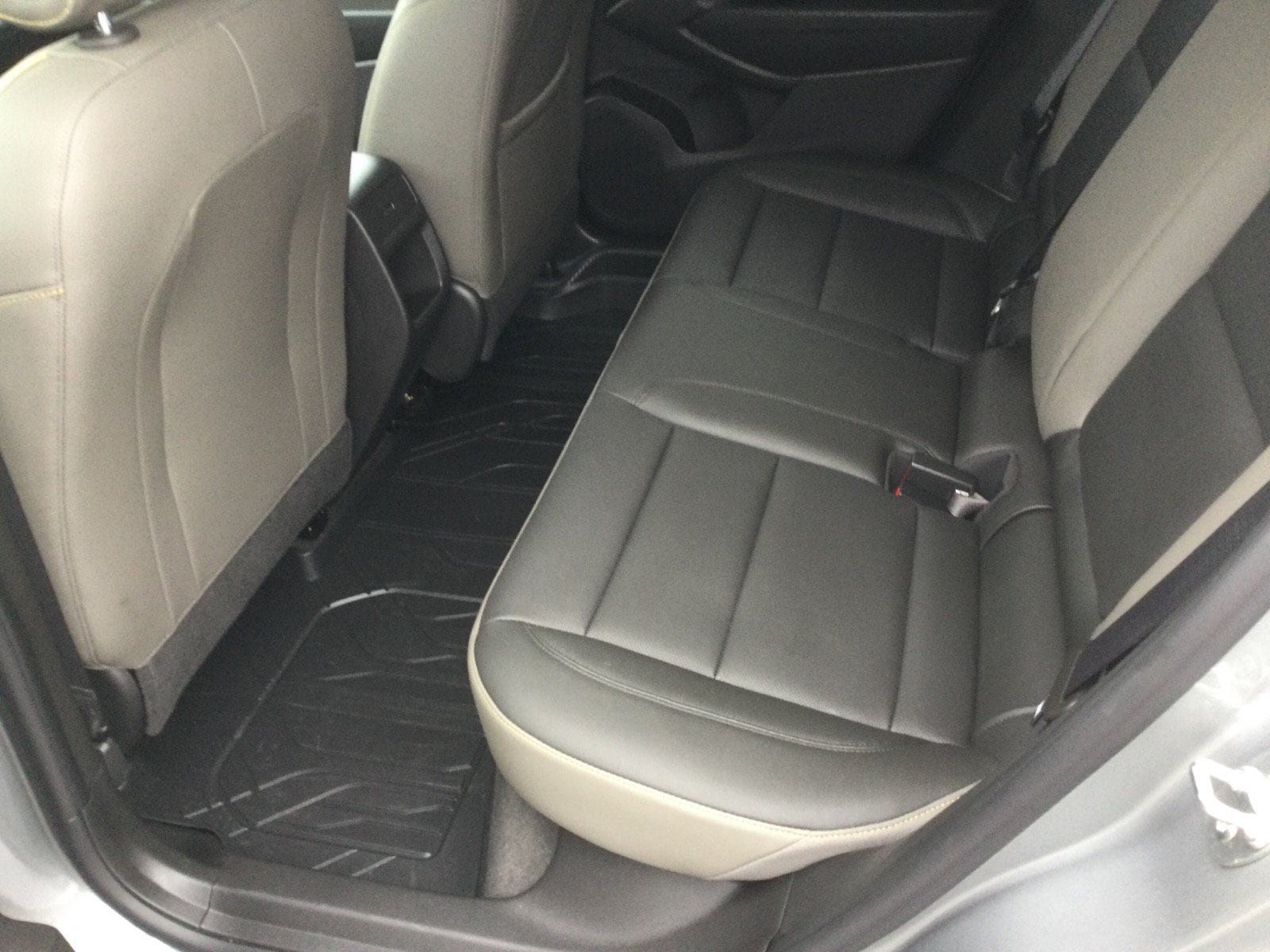 Used 2025 Chevrolet Trax ACTIV w/ Sunroof Package FWD image 11