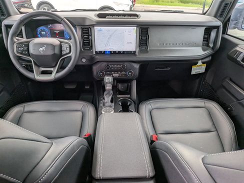 New 2026 Ford Bronco Badlands AWD/4WD image 12
