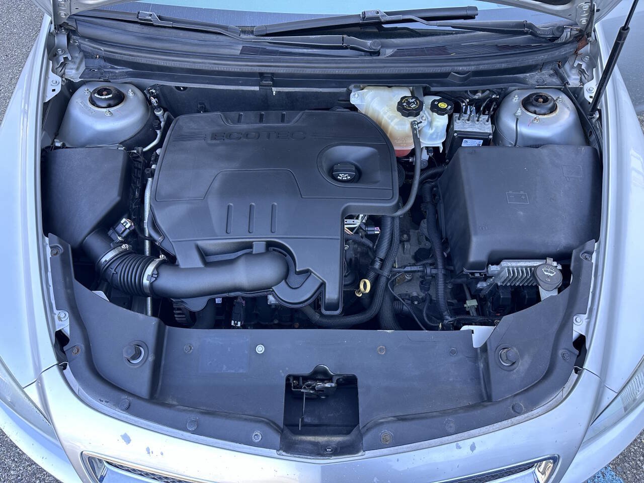 Used 2012 Chevrolet Malibu LS FWD image 9