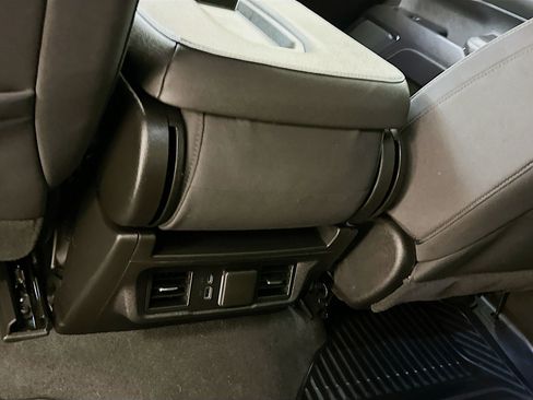 Used 2023 Chevrolet Silverado 1500 LT image 27
