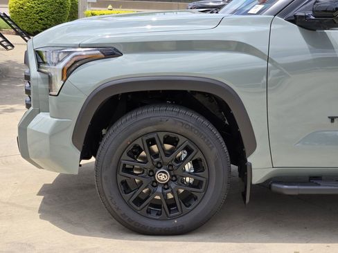 New 2026 Toyota Tundra Limited RWD image 6