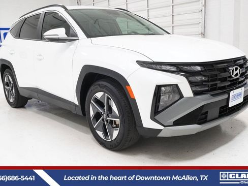 Used 2025 Hyundai Tucson SEL FWD image 3