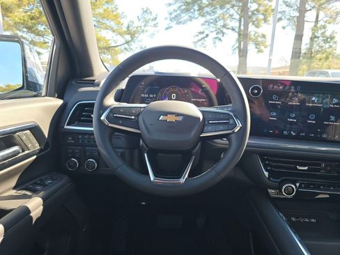 New 2026 Chevrolet Tahoe Premier w/ Sun And Tow Package AWD/4WD image 13