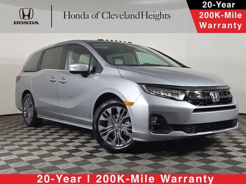 New 2026 Honda Odyssey Touring image 1