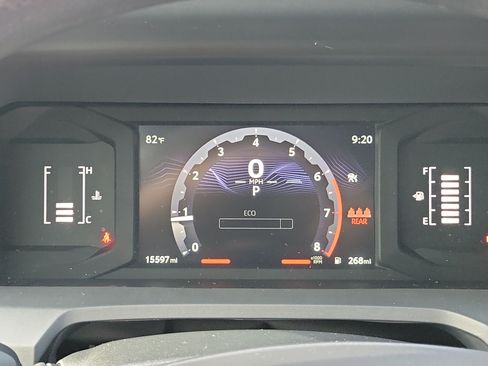 Certified 2025 Toyota Tacoma SR5 AWD/4WD image 29