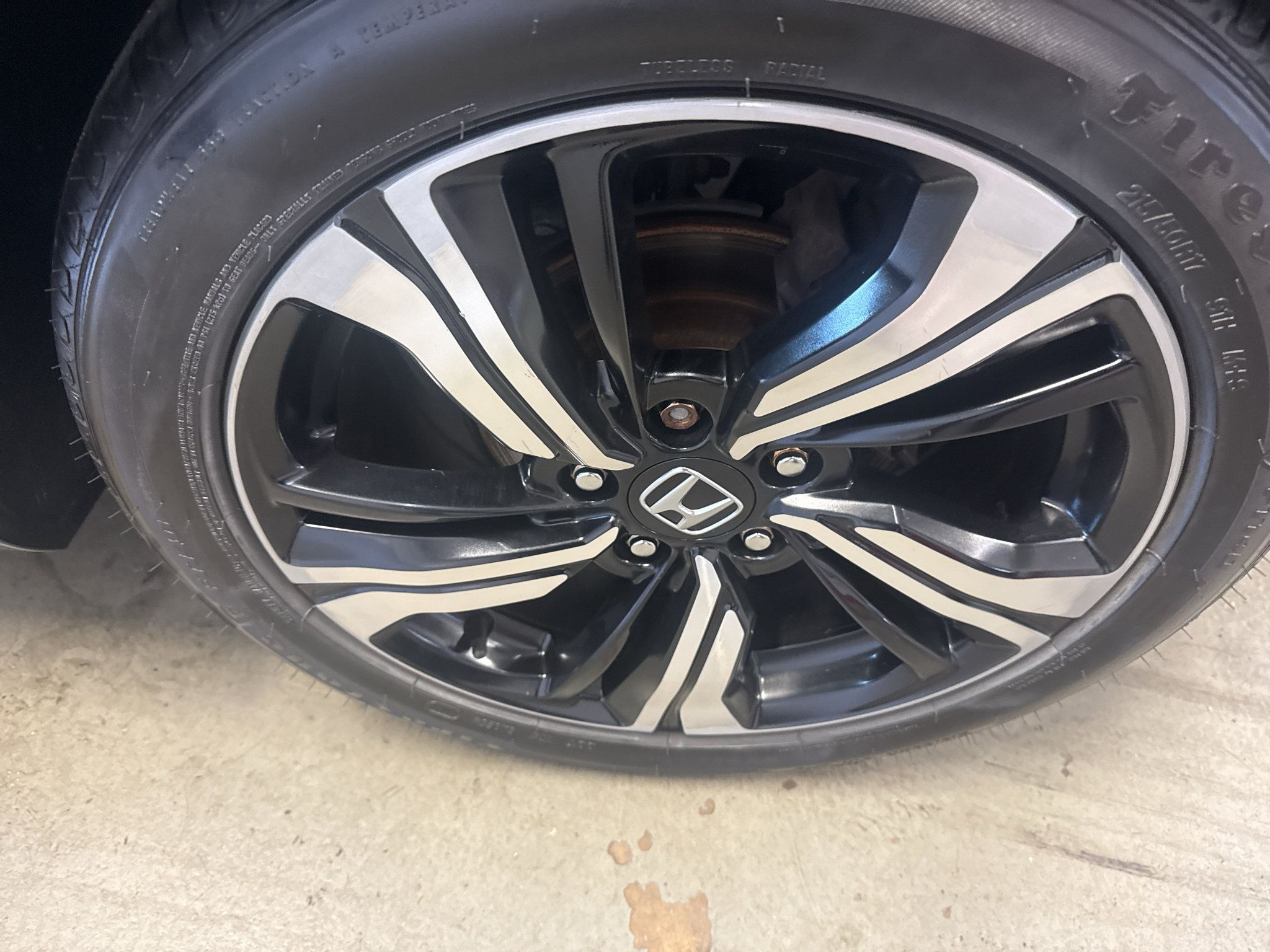 Used 2016 Honda Civic Touring image 29