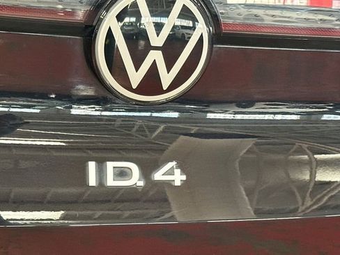 Certified 2023 Volkswagen ID.4 Pro S image 36