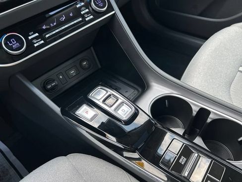 Used 2021 Hyundai Sonata SEL w/ Convenience Package FWD image 14