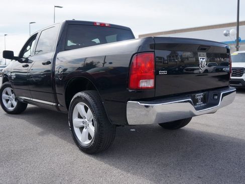 Used 2023 RAM 1500 Classic SLT image 9