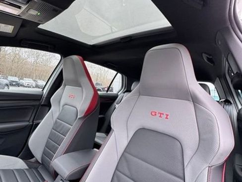 New 2024 Volkswagen GTI SE image 20