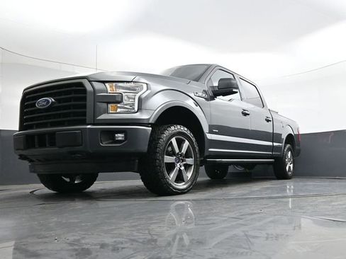 Used 2017 Ford F150 XLT w/ Equipment Group 302A Luxury image 35