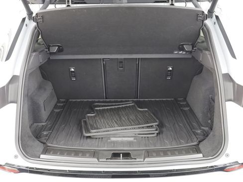 Certified 2026 Land Rover Range Rover Evoque S AWD/4WD image 18