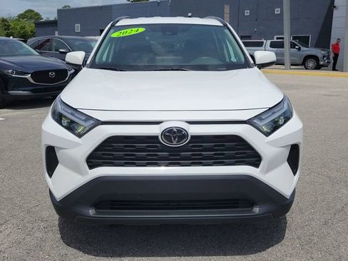 Used 2024 Toyota RAV4 XLE FWD image 6