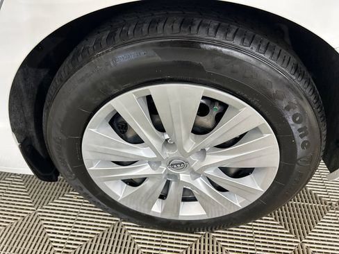 Used 2024 Nissan Sentra S FWD image 10