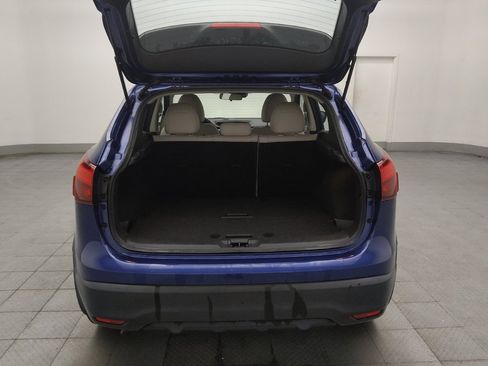 Used 2018 Nissan Rogue Sport SL w/ SL Premium Package FWD image 29