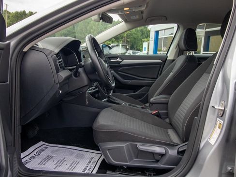 Used 2025 Volkswagen Jetta S FWD image 6