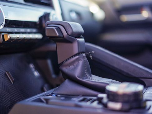 New 2025 Toyota Tacoma TRD Off-Road image 25