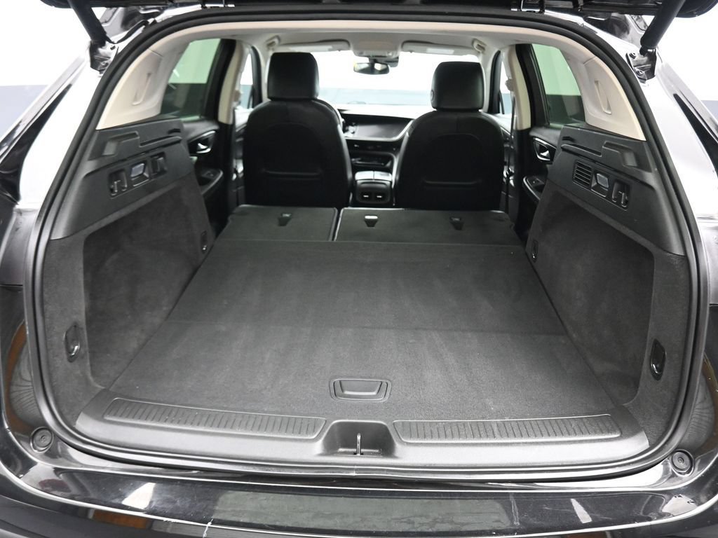 Used 2023 Buick Envision Preferred FWD image 46