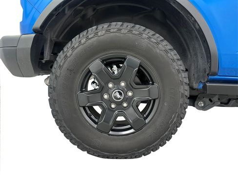 Used 2024 Ford Bronco Black Diamond image 25