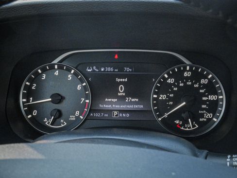 Used 2023 Nissan Frontier SV w/ SV Convenience Package image 21