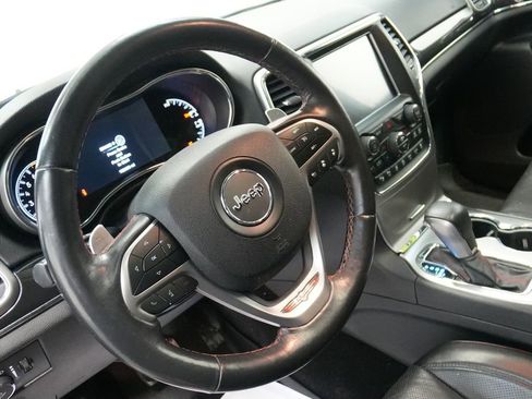 Used 2018 Jeep Grand Cherokee Trailhawk w/ Trailhawk Luxury Group image 14