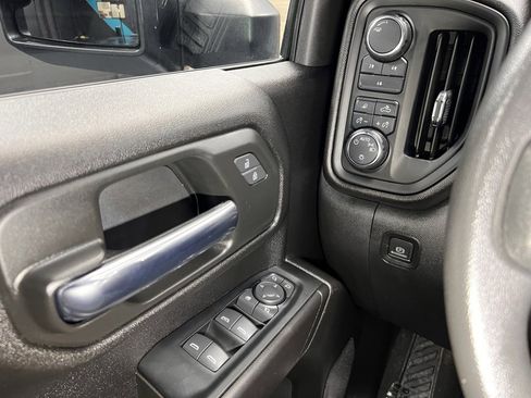 Used 2024 Chevrolet Silverado 2500 Custom w/ Custom Value Package image 26