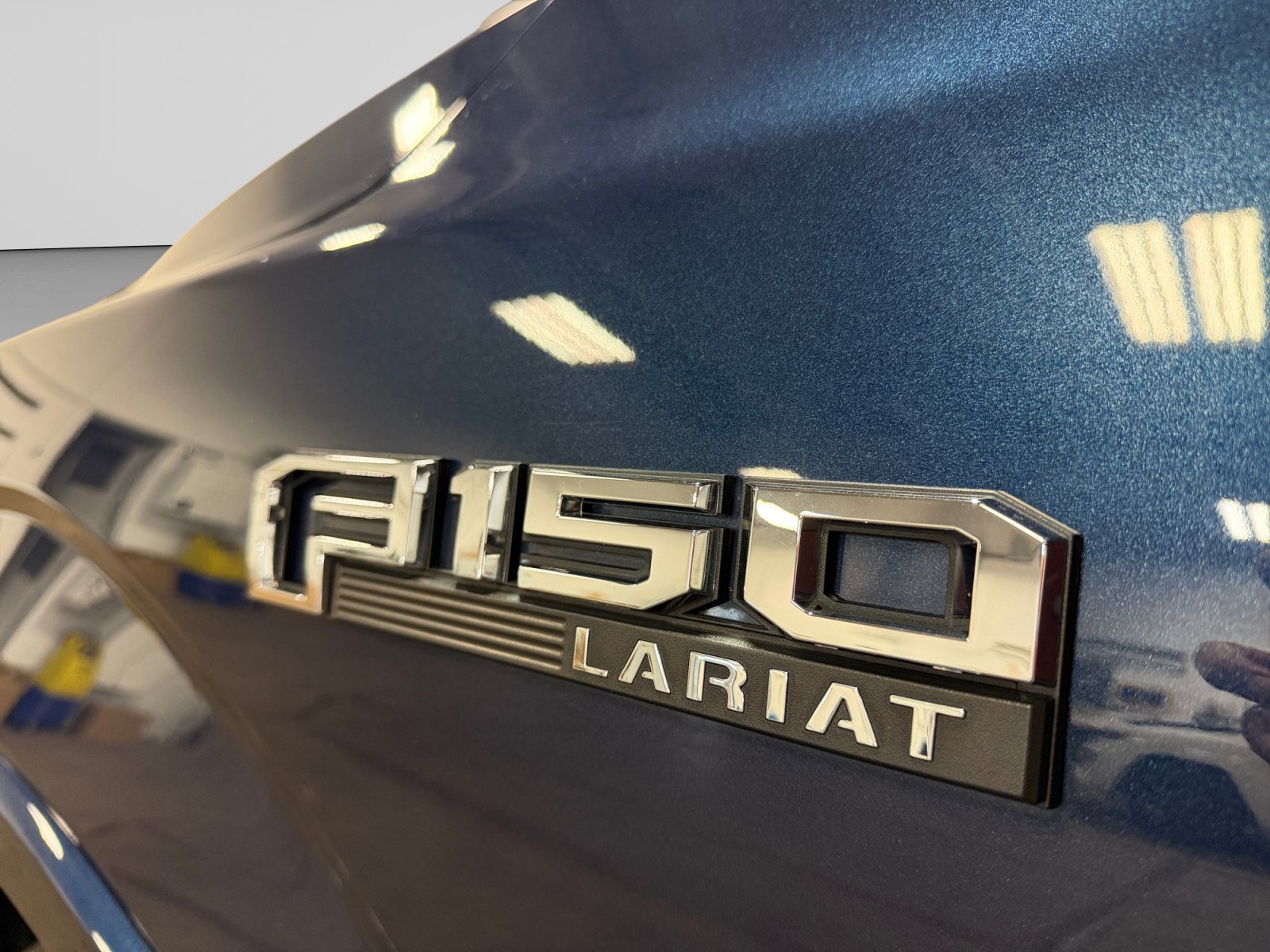 Used 2016 Ford F150 Lariat w/ Equipment Group 502A Luxury AWD/4WD image 41