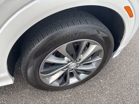 Used 2022 Buick Encore GX Select w/ Sport Touring Package image 15