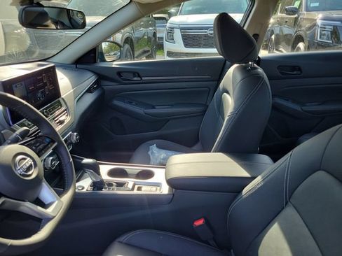 New 2026 Nissan Altima 2.5 SV w/ SV Premium Package AWD/4WD image 15