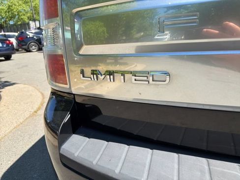 Used 2019 Ford Flex Limited w/ Equipment Group 303A AWD/4WD image 9