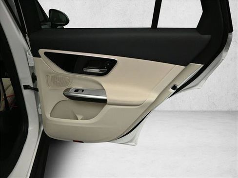 Certified 2026 Mercedes-Benz GLC 300 4MATIC image 26