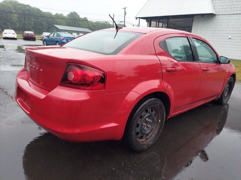 Used 2013 Dodge Avenger SE FWD image 3