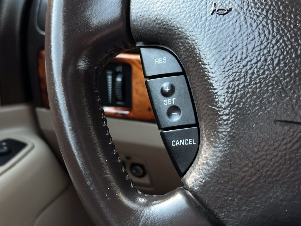 Used 2003 Lincoln LS RWD image 29