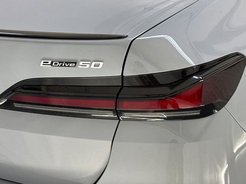 New 2026 BMW i7 eDrive50 w/ M Sport Package image 13