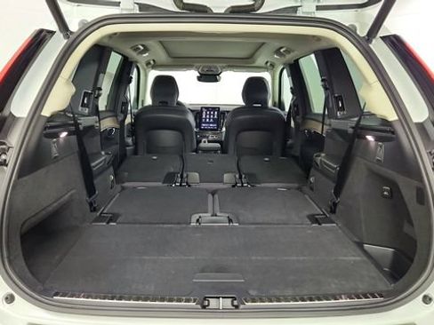 New 2026 Volvo XC90 T8 Core w/ Protection Package Premier AWD/4WD image 41