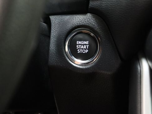 Certified 2025 Toyota RAV4 XLE FWD image 18