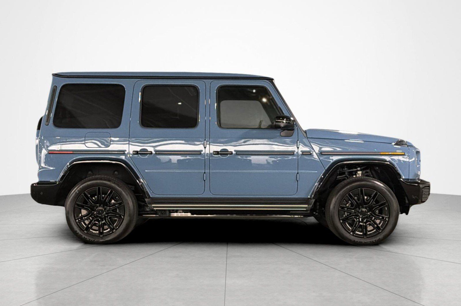 New 2027 Mercedes-Benz G 580 e image 6