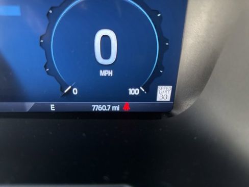 Used 2025 Ford F350 Platinum w/ Platinum Plus Package image 18