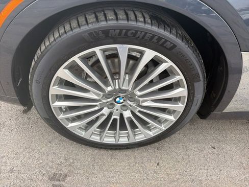 Used 2021 BMW X7 xDrive40i image 9