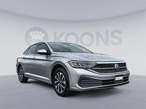 Used 2022 Volkswagen Jetta S image 10