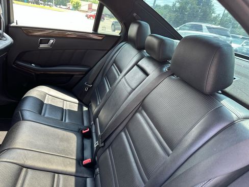 Used 2011 Mercedes-Benz E 63 AMG Sedan image 27