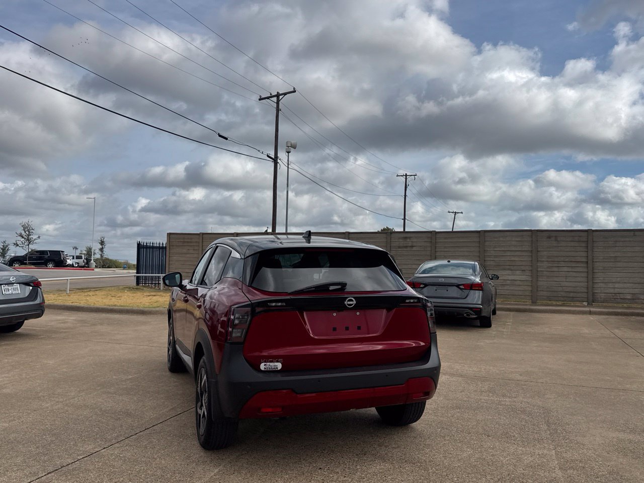 Used 2025 Nissan Kicks SV FWD image 20