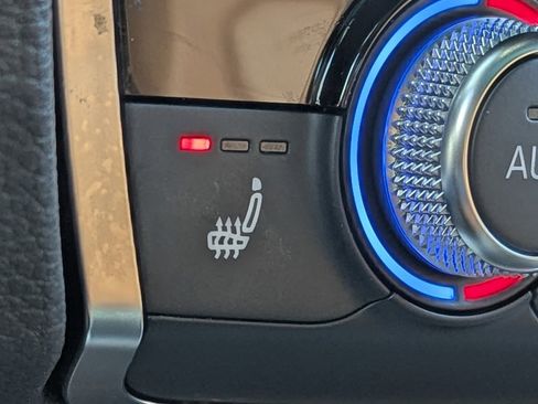 Used 2024 Audi Q3 2.0T Premium Plus image 22